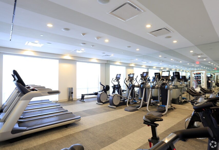 More Photos Of 57 Bank St, White Plains Apartments For Lease