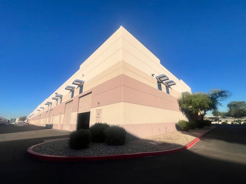 More Photos Of 9299 W Olive Ave, Peoria Showroom For Sale