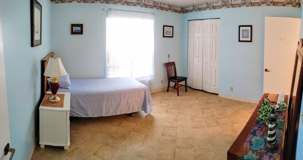 More Photos Of 5426 18th St W, Bradenton Assisted Living For Lease