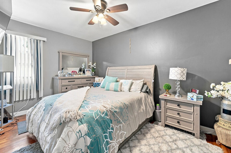More Photos Of 491 Brayton Ave, Fall River Apartments For Sale