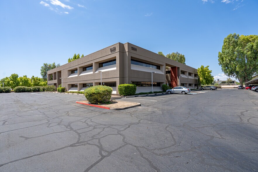 More Photos Of 13951 N Scottsdale Rd, Scottsdale Office For Lease