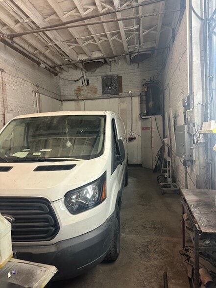 More Photos Of 160 Sullivan St, Brooklyn Industrial For Lease