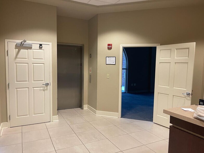 More Photos Of 100 Pioneer Way, Magee, MS 39111-5501, Magee Medical For Lease