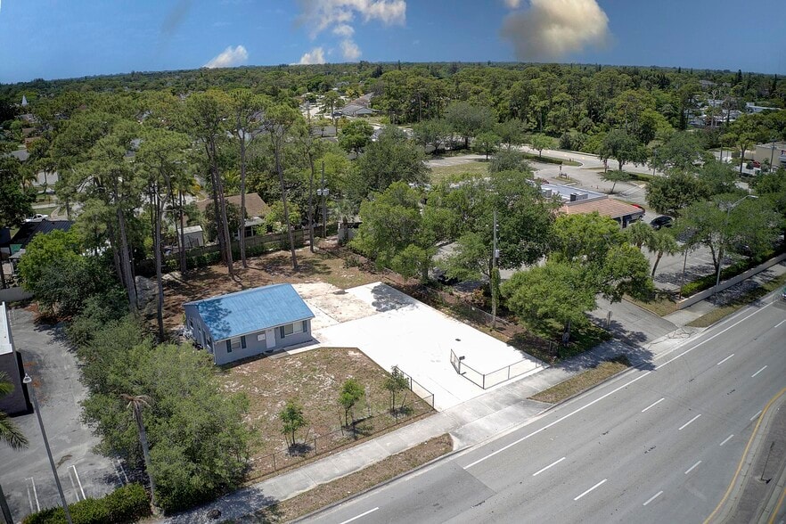 More Photos Of 4736 Lake Worth Rd, Greenacres Office For Sale