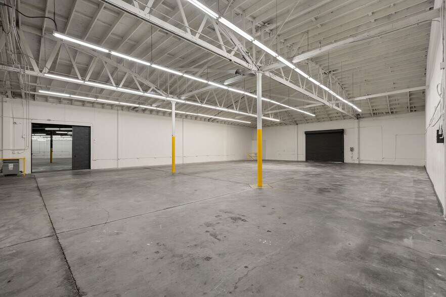 More Photos Of 3301 Maple Ave, Los Angeles Unknown For Lease