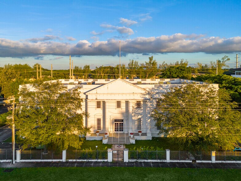 More Photos Of 15165 NW 77th Ave, Miami Lakes Medical For Lease