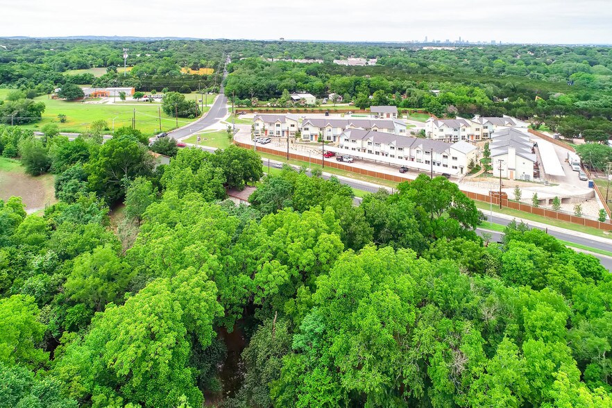 More Photos Of 629 W Dittmar Rd, Austin Land For Sale