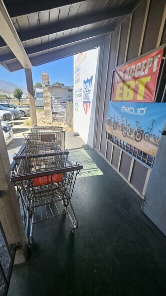 More Photos Of 6408 Lake Isabella Blvd, Lake Isabella Storefront For Sale