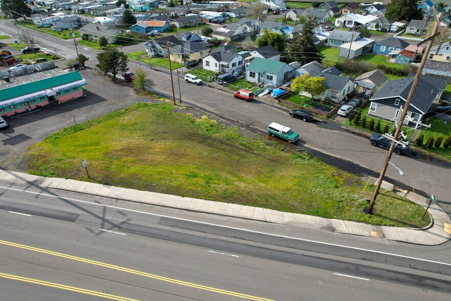 Primary Photo Of 1241 Highway 101, Reedsport Land For Sale