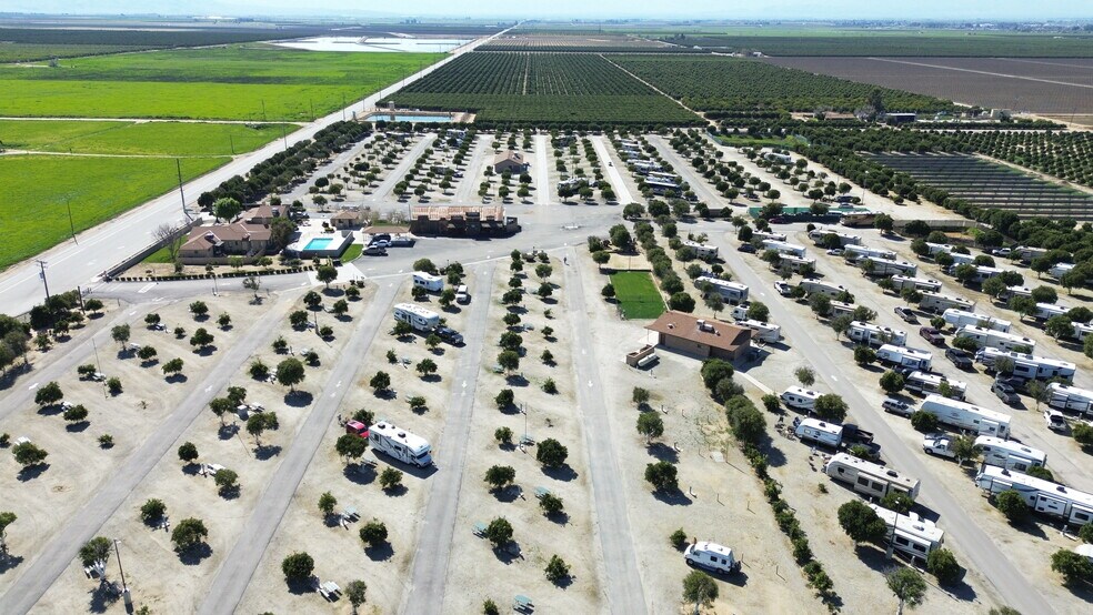More Photos Of 1452 S Edison Rd, Bakersfield Trailer Camper Park For Sale