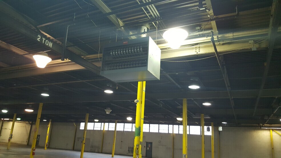 More Photos Of 524 Route 303, Orangeburg Manufacturing For Lease