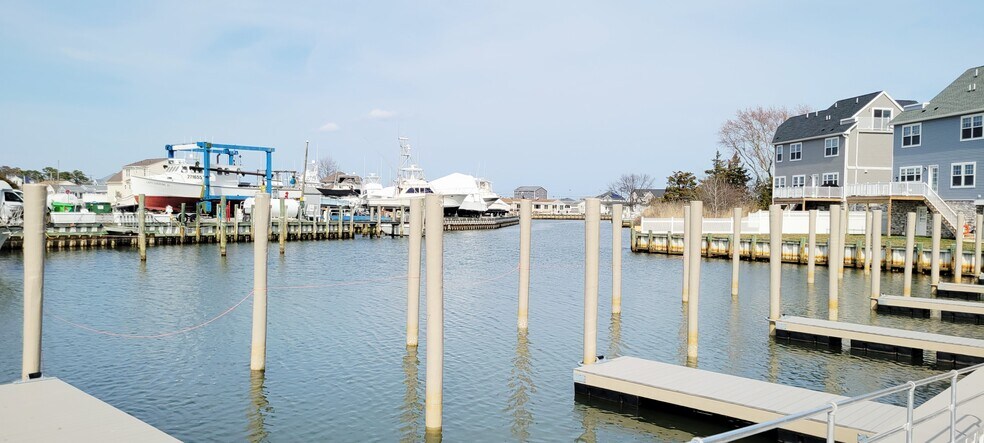 More Photos Of 41 Pennsylvania Ave, Waretown Marina For Sale