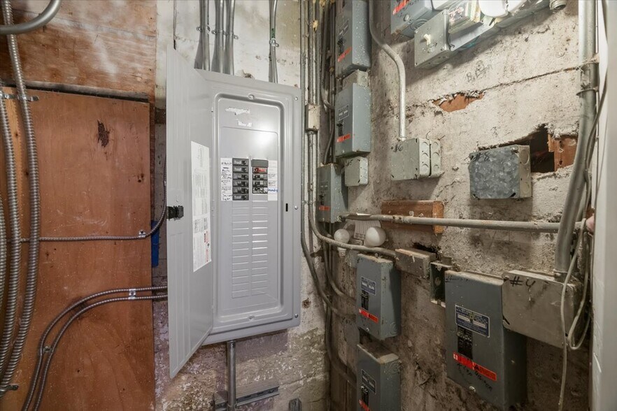 More Photos Of 677 Ellis St, San Francisco Apartments For Sale