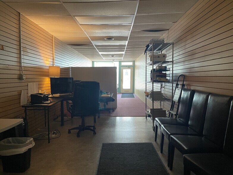 More Photos Of 124 E Superior St, Alma Storefront Retail Office For Sale