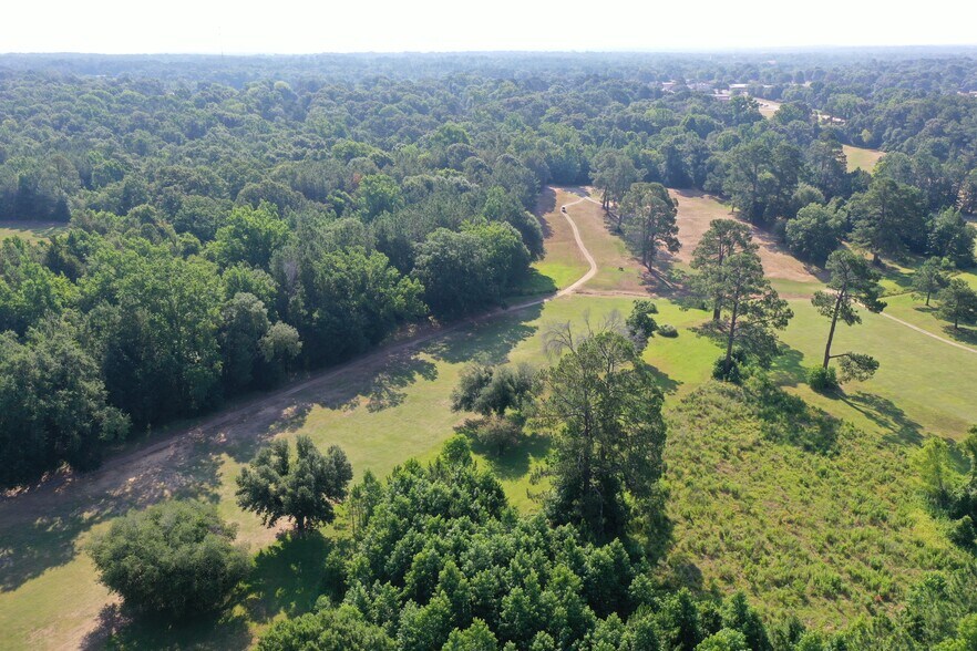 More Photos Of 2330 Country Club Rd, Palestine Land For Sale
