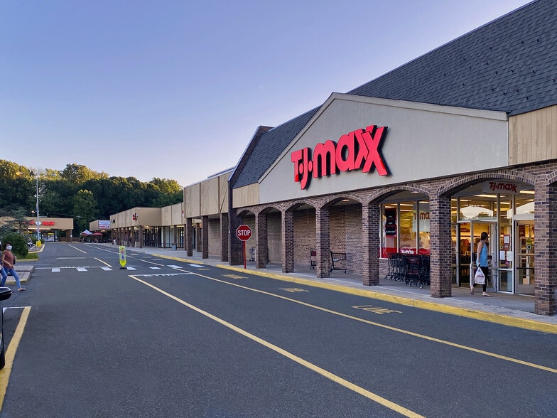 More Photos Of 700-790 Broadway, Westwood Unknown For Lease