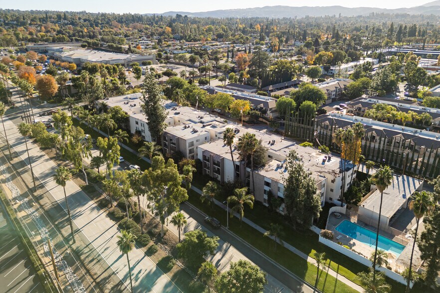 More Photos Of 1005 Via Zapata, Riverside Apartments For Sale