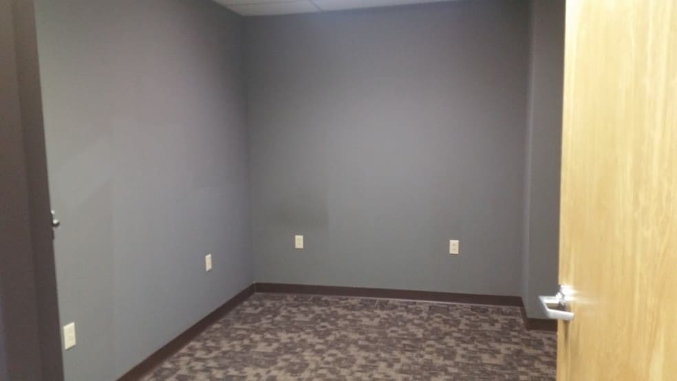 More Photos Of 340 Greenbrier Dr, Charlottesville Manufacturing For Lease
