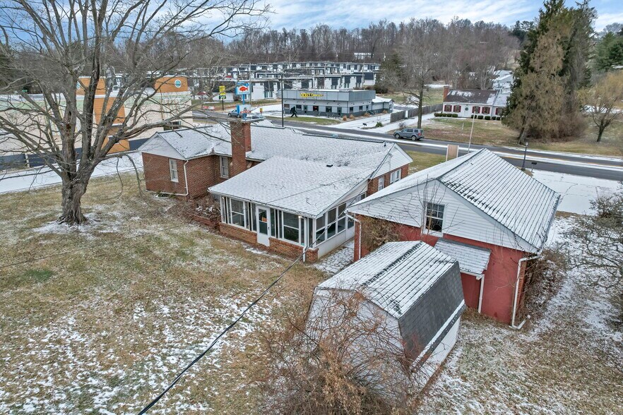 More Photos Of 1318-1328 Western Ave, Chillicothe Land For Sale