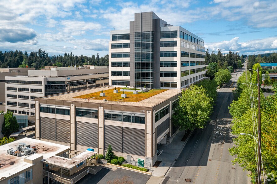 More Photos Of 1231 116th Ave NE, Bellevue Medical For Lease