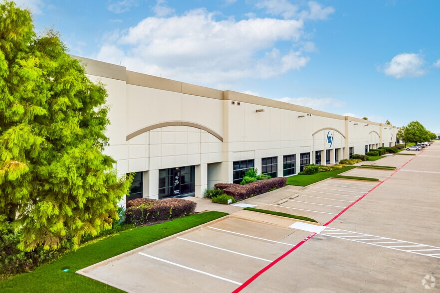 More Photos Of 800 Klein Rd, Plano Unknown For Lease