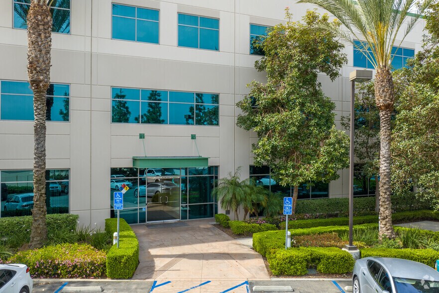 More Photos Of 355 E Rincon St, Corona Office For Lease