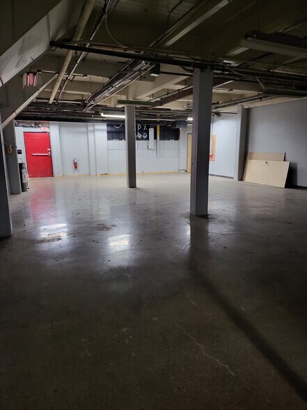 More Photos Of 80 Rockwood St, Rochester Loft Creative Space For Lease