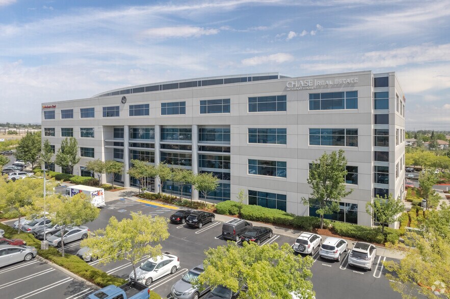 More Photos Of 915 Highland Pointe Dr, Roseville Coworking Space