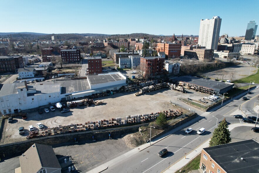 More Photos Of 229 Southbridge St, Worcester Warehouse For Sale