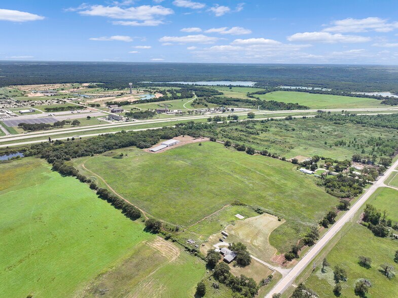 More Photos Of US-77, Thackerville Land For Sale