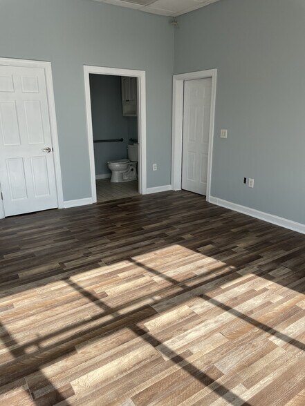 More Photos Of 2000 Bearcat Way, Morrisville Research And Development For Lease