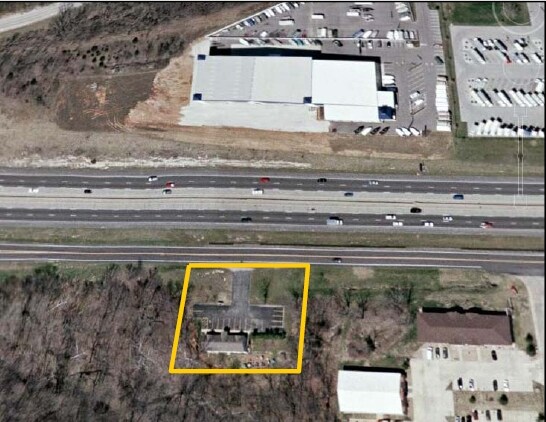 More Photos Of 10390 Veterans Memorial Pky, Lake Saint Louis Office For Sale