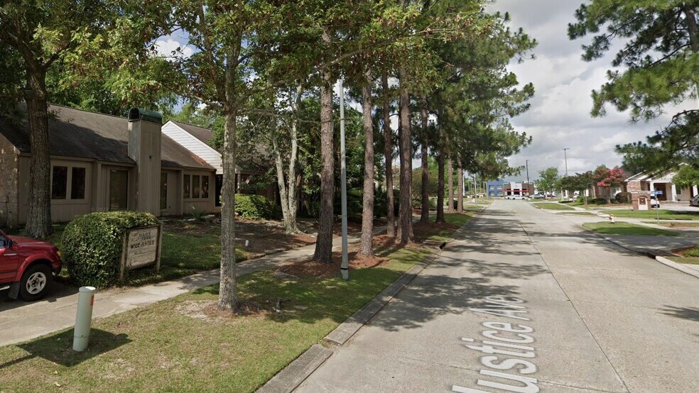 More Photos Of 11822 Justice Ave, Baton Rouge Office For Sale