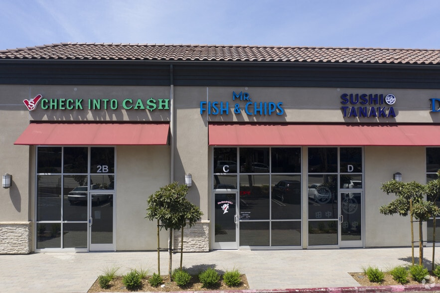 More Photos Of 3885-3977 Cochran St, Simi Valley Unknown For Lease