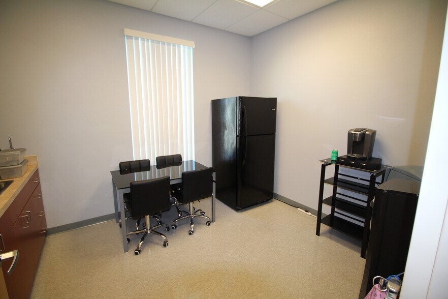 More Photos Of 3180 Curlew Rd, Oldsmar Medical For Lease