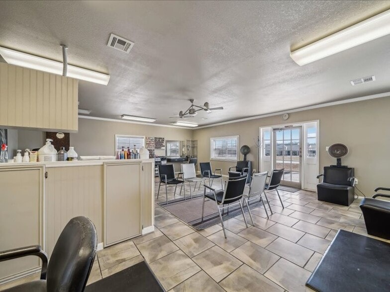 More Photos Of 1830 N Highway 66, Catoosa Freestanding For Sale