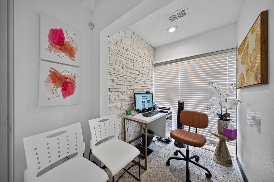 More Photos Of 1652 Pat Booker Rd, Universal City Medical For Sale