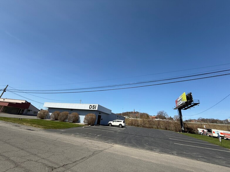 More Photos Of 991 Canal St, Syracuse Light Manufacturing For Sale