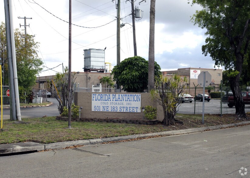 More Photos Of 501 NE 183 St, Miami Refrigeration Cold Storage For Sale