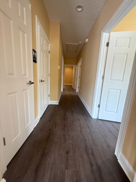 More Photos Of 100 Roberts Village Ct, Fruit Cove Unknown For Lease