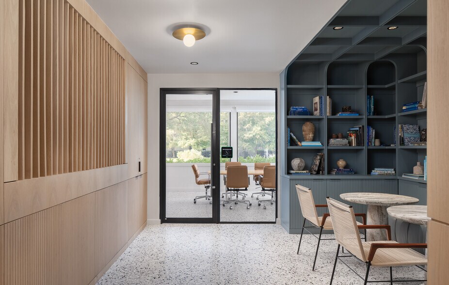 More Photos Of 3334 Richmond Ave, Houston Office For Lease