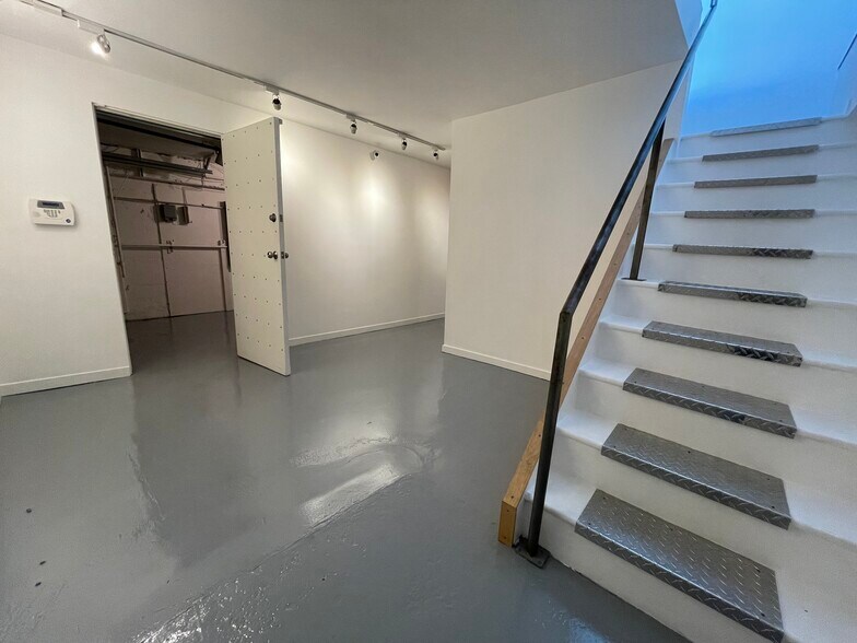 More Photos Of 340 Harriet St, San Francisco Light Manufacturing For Lease