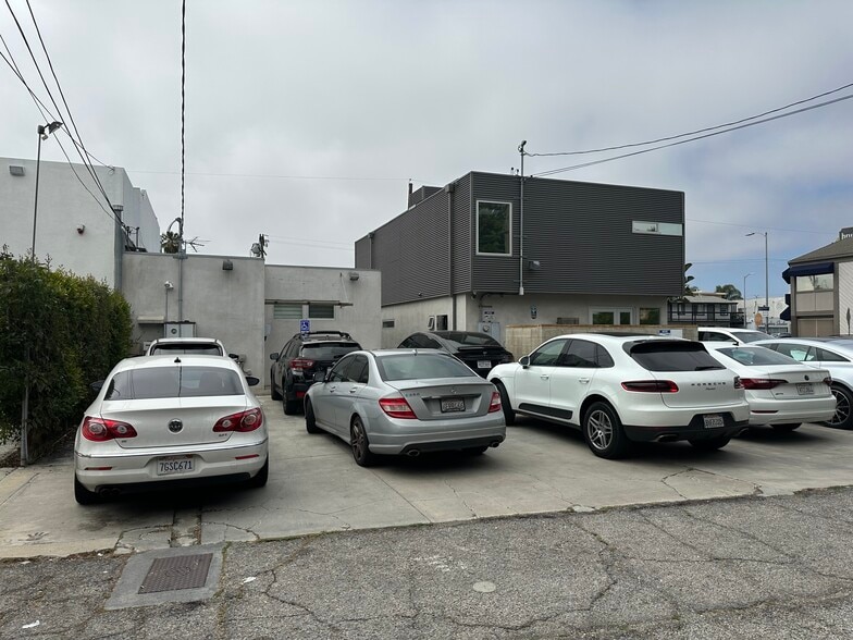 More Photos Of 3019 Washington Blvd, Marina Del Rey Medical For Lease