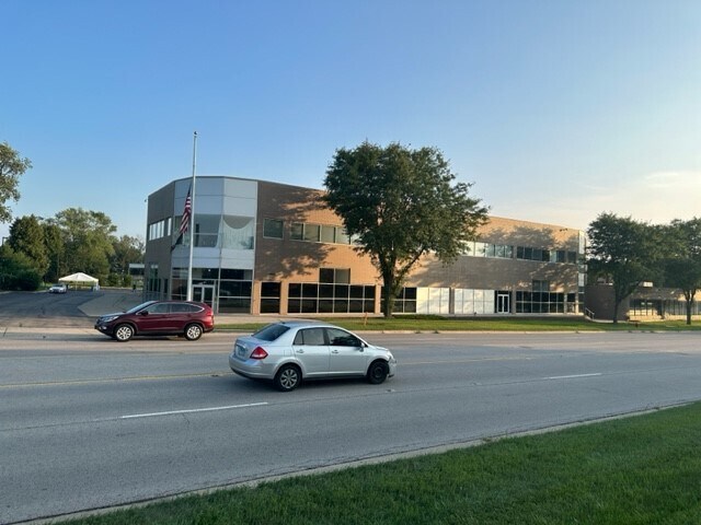 More Photos Of 2595 Ogden Ave, Lisle General Retail For Sale