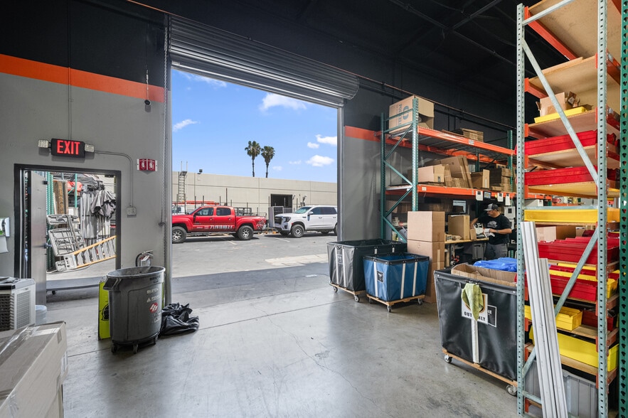 More Photos Of 735 W Orangethorpe Ave, Placentia Warehouse For Sale
