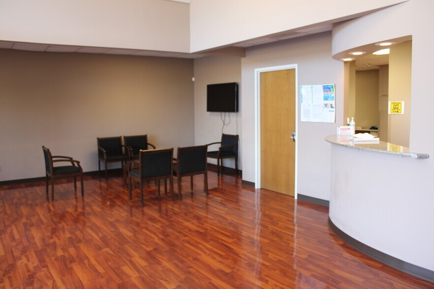 More Photos Of 6740 W 121st St, Overland Park Medical For Sale