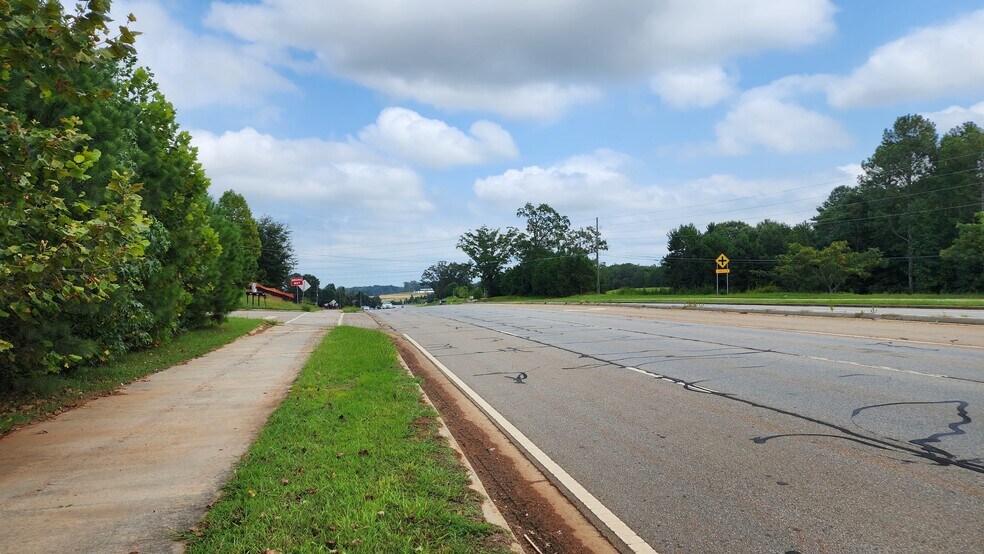 More Photos Of 1661 Friendship Rd, Hoschton Land For Sale
