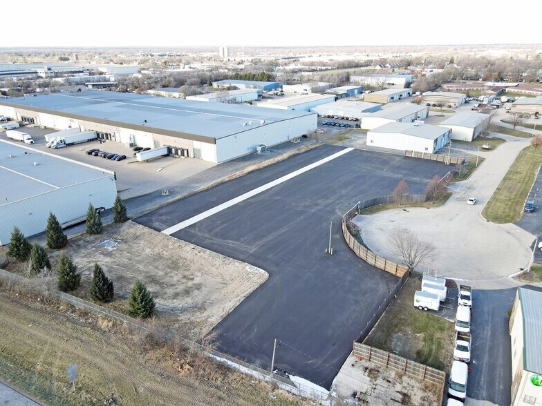 More Photos Of 523 Vera Ct, Joliet Industrial For Lease