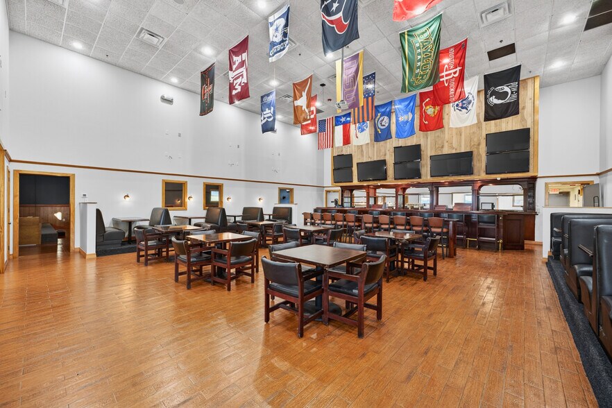 More Photos Of 1271 FM 518 Rd, League City Restaurant For Sale
