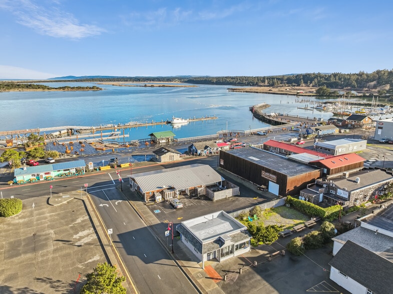 More Photos Of 165 Alabama Ave SE, Bandon Office Residential For Sale